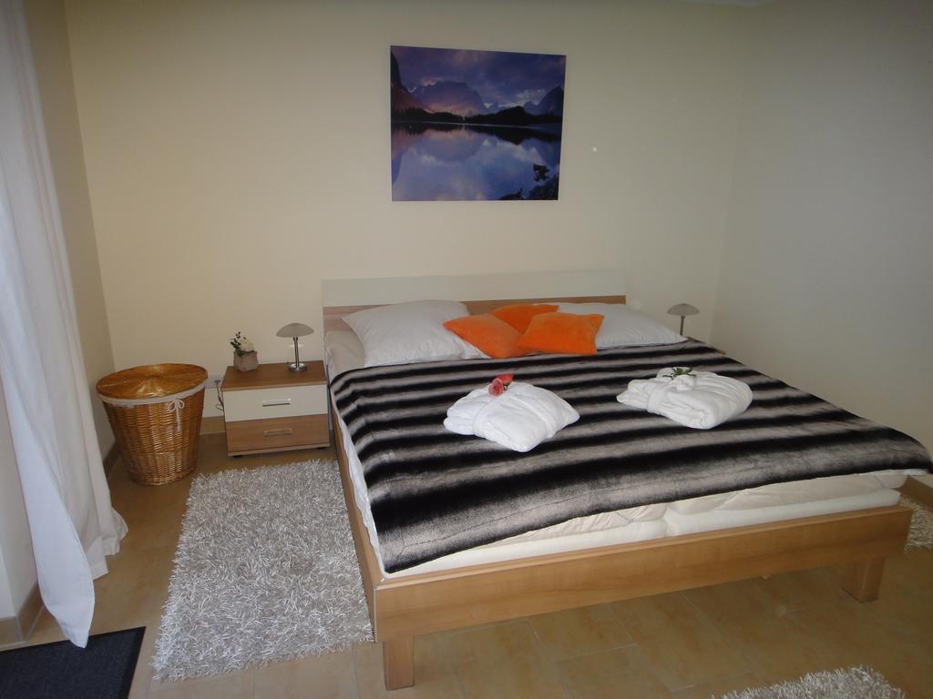 Fewo31, Exklusive Apartments, 2 Minuten Vom Strand Und Alten Strom Ρόστοκ Εξωτερικό φωτογραφία